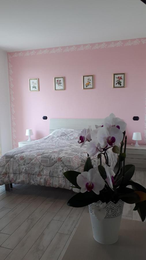 B&B A casa di Eleonora Villafranca di Verona Exterior foto